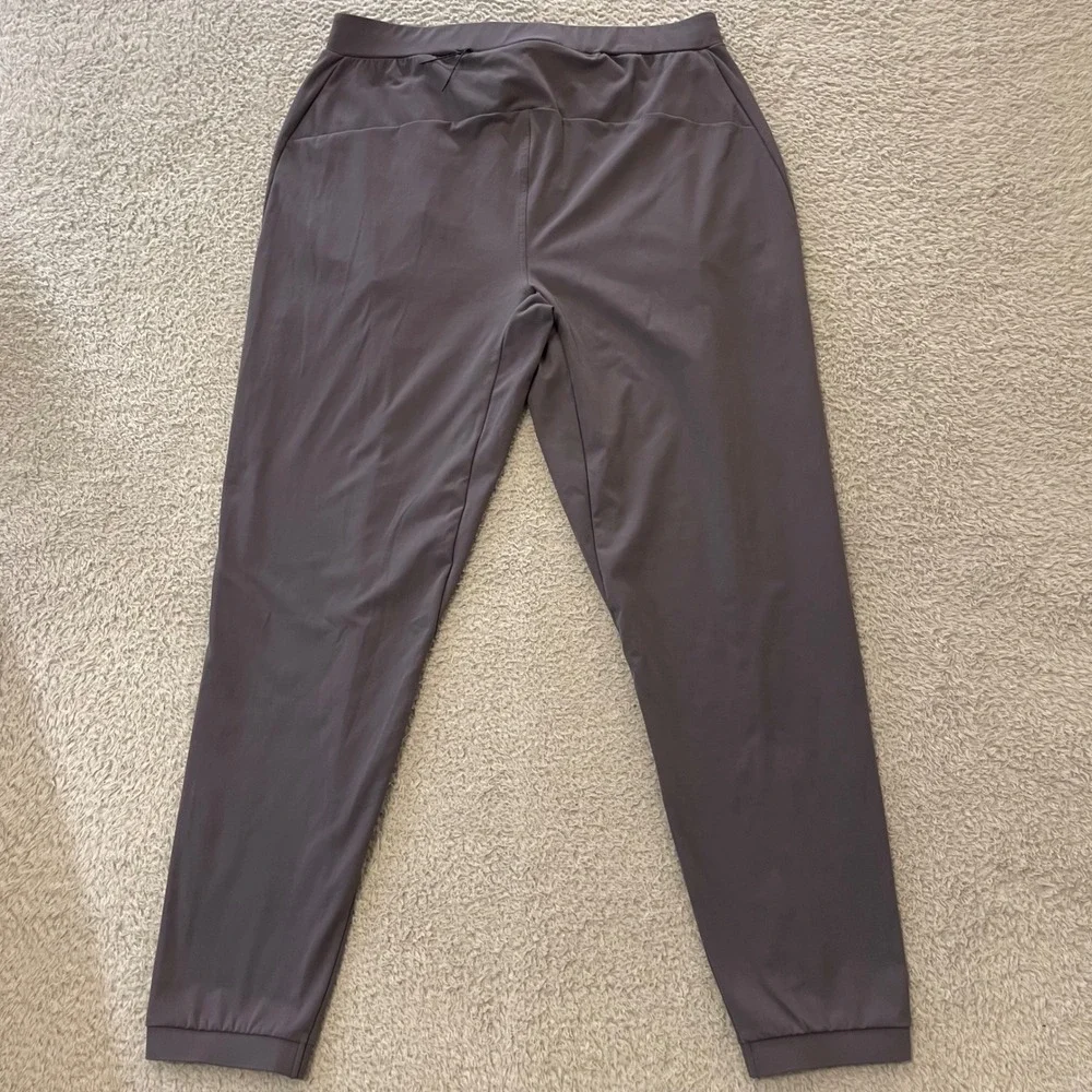 Janji Mercury Knit Running Joggers Mens Large Purple Gray Tapered Athletic Pants